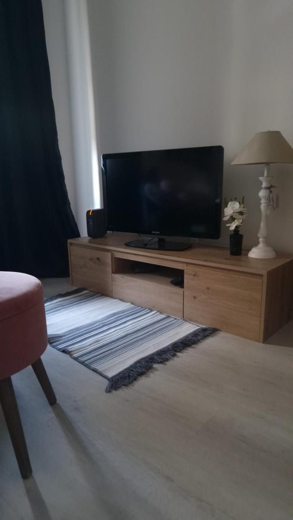 Cosy Appartement Complet Centre-Ville Montbeliard Bagian luar foto